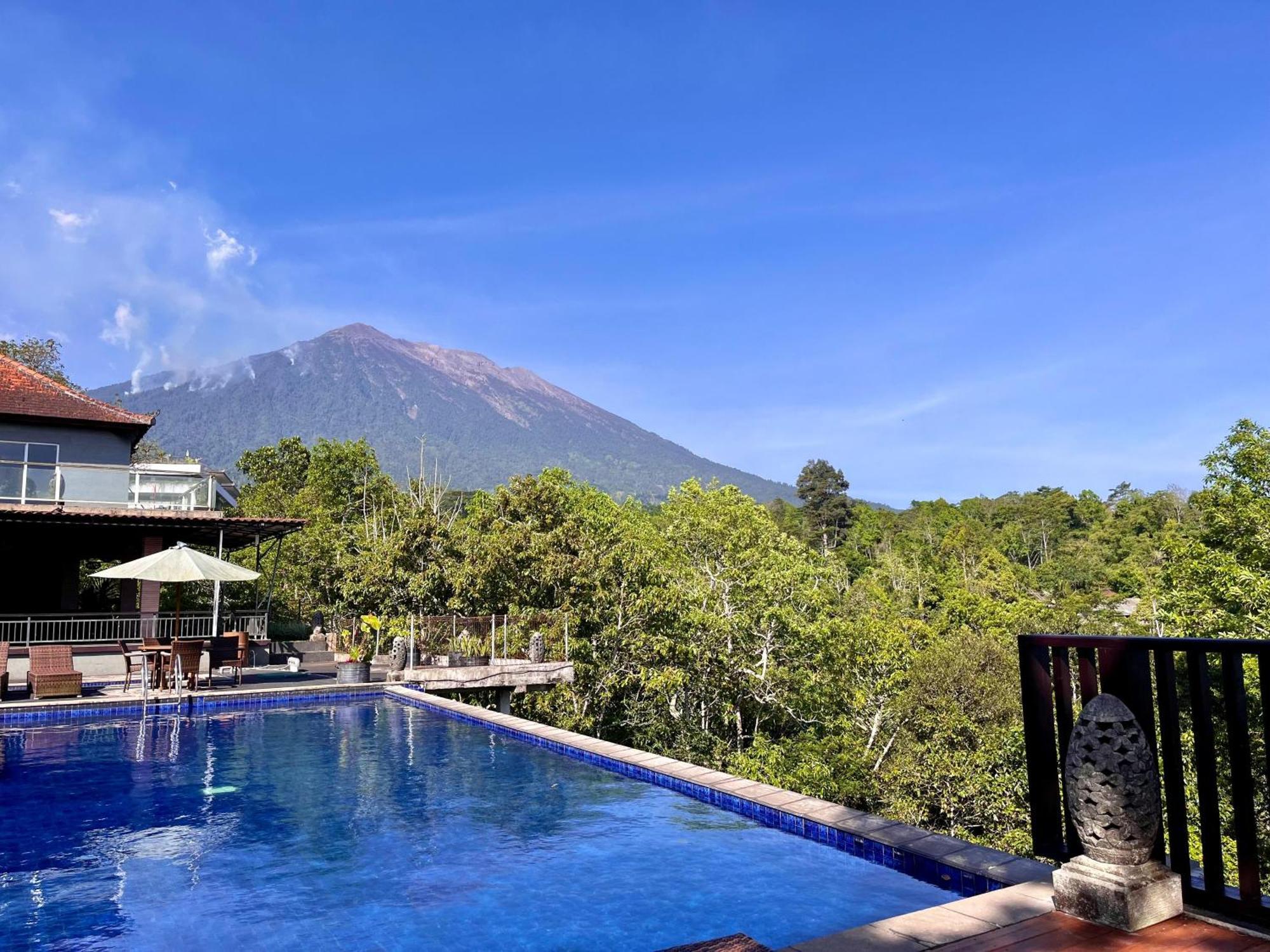 Puri Karang Besakih Hotel Menanga Kültér fotó