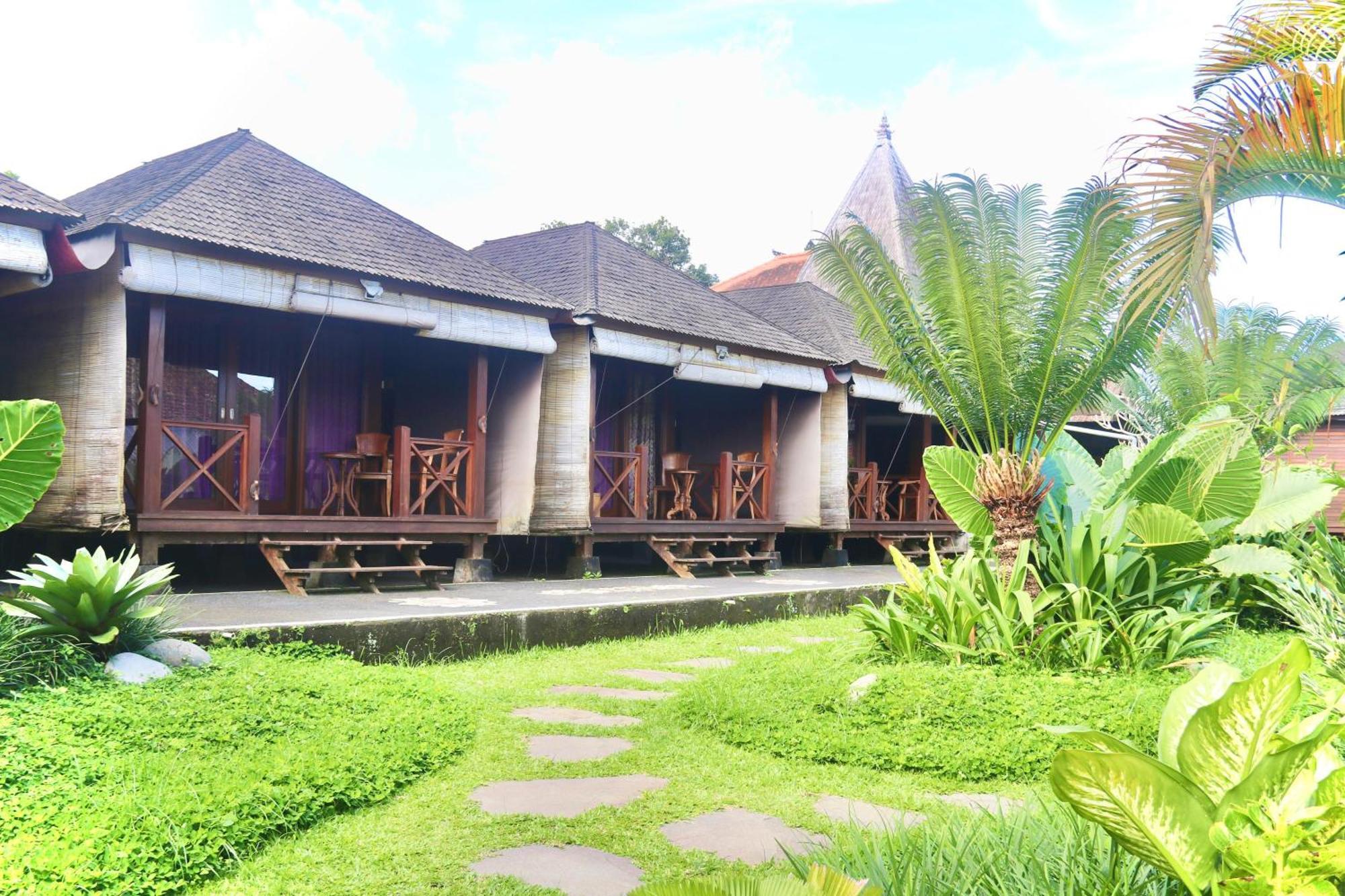 Puri Karang Besakih Hotel Menanga Kültér fotó